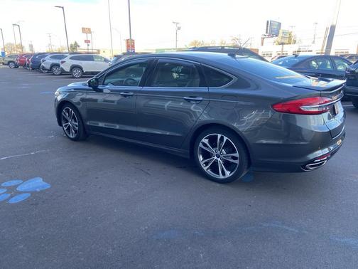 2017 Ford Fusion Titanium