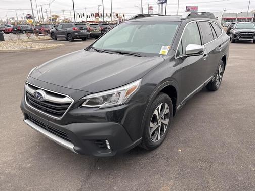 2022 Subaru Outback Touring XT