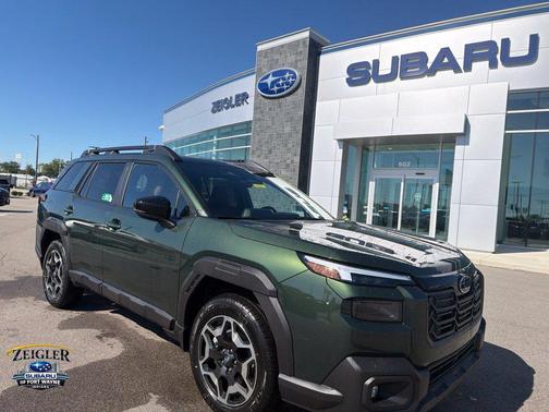 Deep Emerald Green Pearl 2026 Subaru Outback Touring