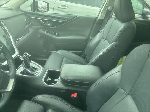 White 2023 Subaru Outback Limited