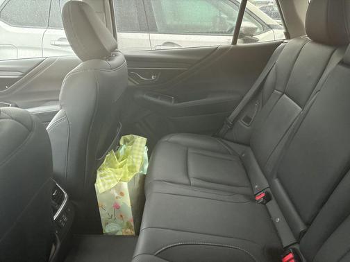 White 2023 Subaru Outback Limited