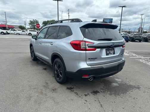 Ice Silver Metallic 2026 Subaru Ascent Premium 7-Passenger