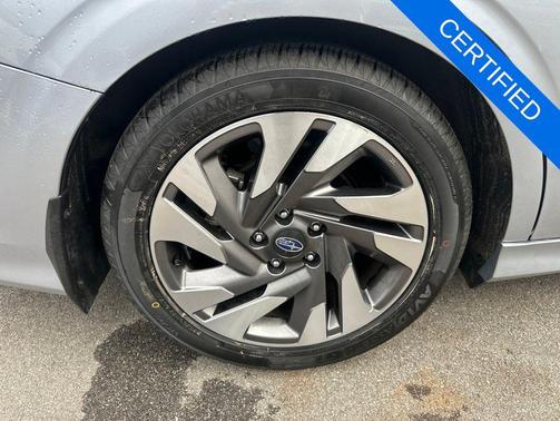 Ice Silver Metallic 2024 Subaru Legacy Limited