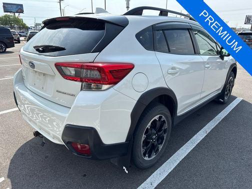 Crystal White Pearl 2021 Subaru Crosstrek Premium