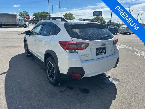 Crystal White Pearl 2021 Subaru Crosstrek Premium