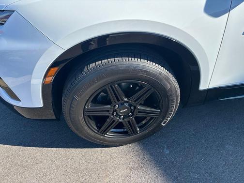 Summit White 2019 Chevrolet Blazer RS