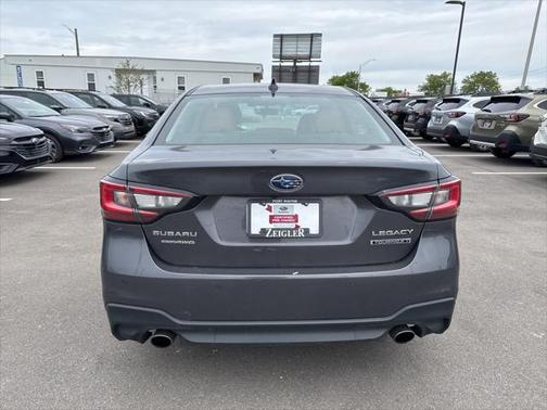 2022 Subaru Legacy Touring XT