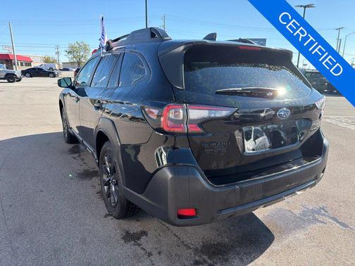 Crystal Black Silica 2025 Subaru Outback Onyx Edition