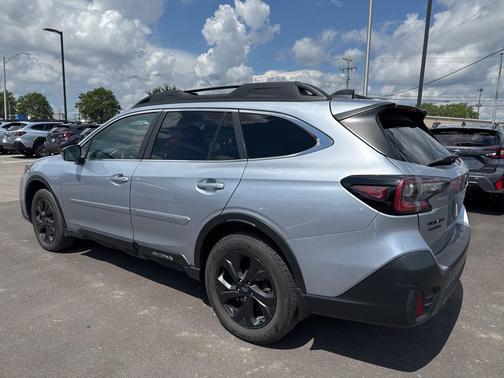 2022 Subaru Outback Onyx Edition XT