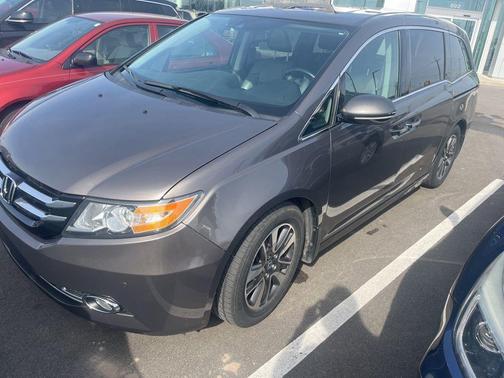 2016 Honda Odyssey Touring Elite