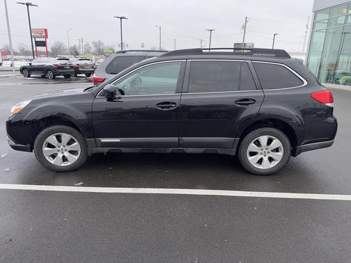2011 Subaru Outback 3.6 R Limited