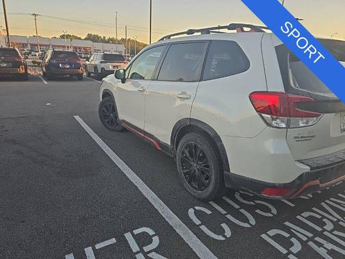Crystal White Pearl 2019 Subaru Forester Sport