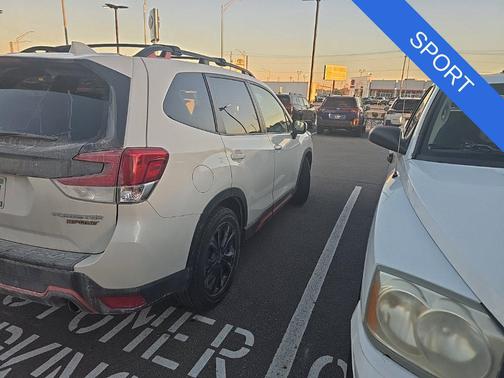 Crystal White Pearl 2019 Subaru Forester Sport