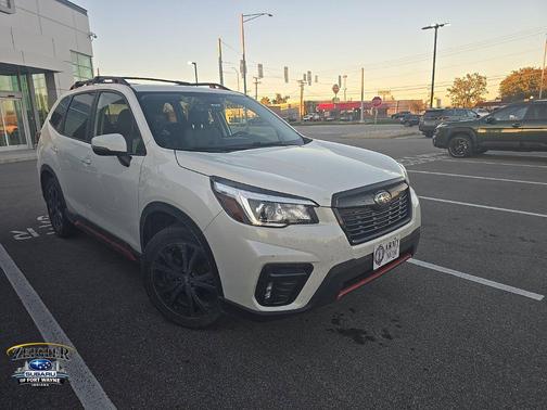 Crystal White Pearl 2019 Subaru Forester Sport