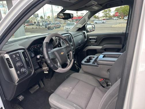 2019 Chevrolet Silverado 1500 2LT