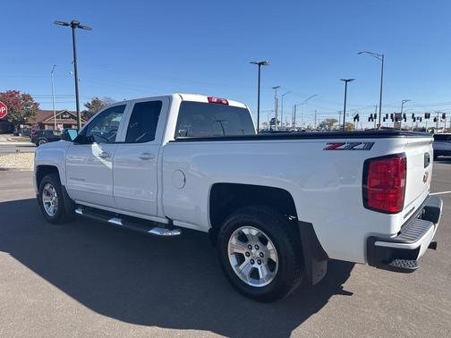 2019 Chevrolet Silverado 1500 2LT