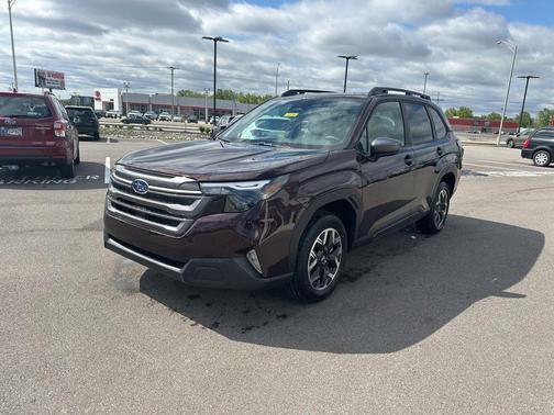 Dark Mahogany Pearl 2026 Subaru Forester Premium