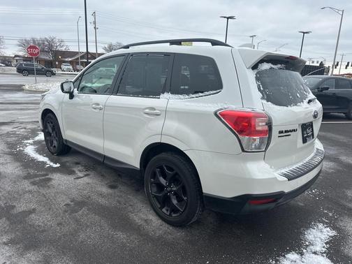 2018 Subaru Forester 2.5i Premium Black Edition