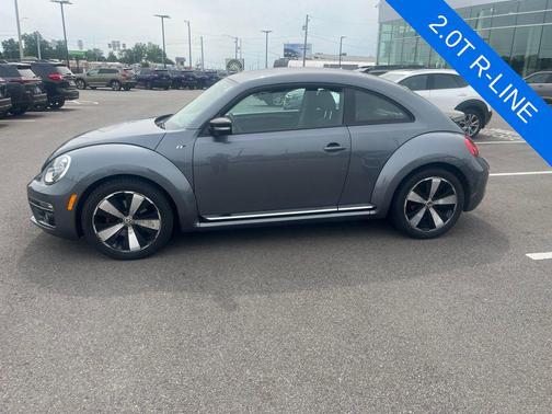 Platinum Gray Metallic 2014 Volkswagen Beetle DSG 2.0T R-Line
