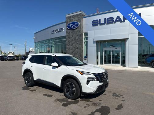 Everest White Pearl 2024 Nissan Rogue SV