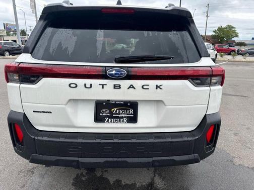 Crystal White Pearl 2026 Subaru Outback Premium