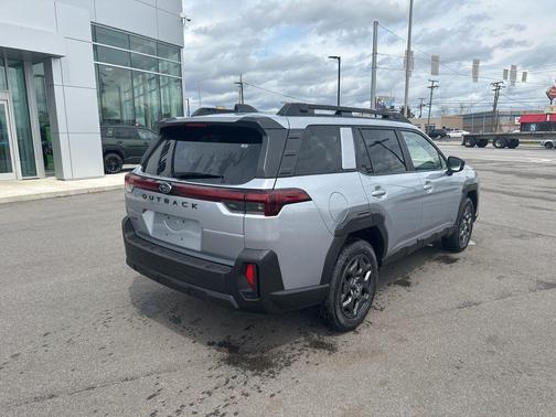 Ice Silver Metallic 2026 Subaru Outback Premium