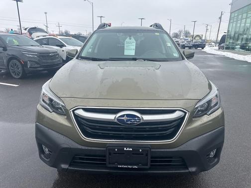 2022 Subaru Outback Premium
