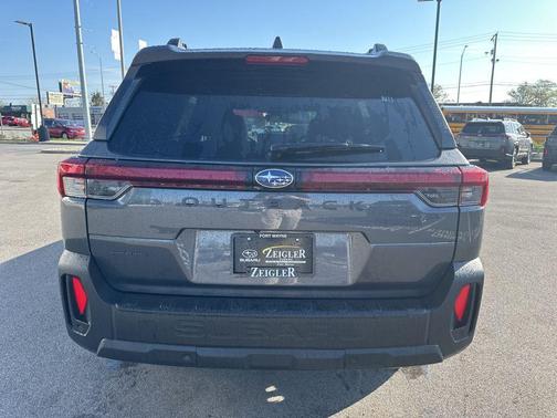 Magnetite Gray Metallic 2026 Subaru Outback Limited XT