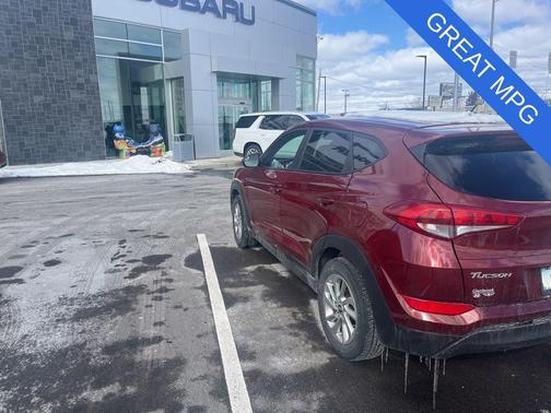 2018 Hyundai TUCSON SE