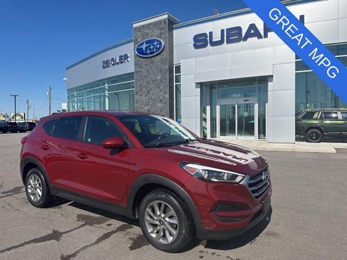 Gemstone Red 2018 Hyundai TUCSON SE