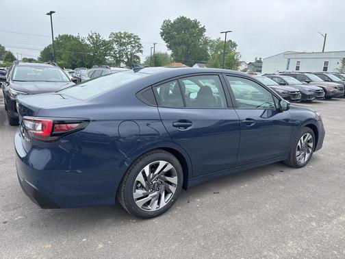 2025 Subaru Legacy Limited