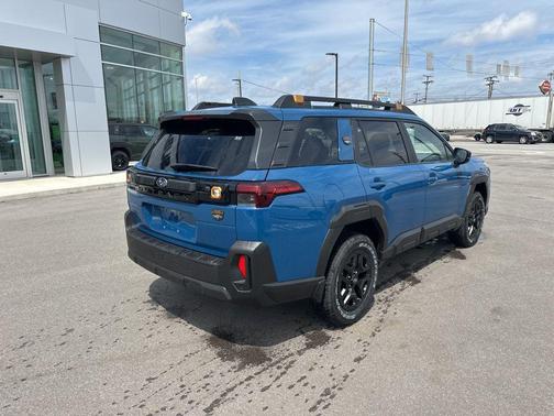 Geyser Blue 2026 Subaru Outback Wilderness