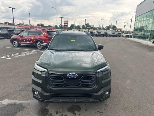 Deep Emerald Green Pearl 2026 Subaru Outback Limited XT