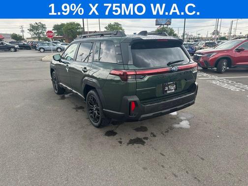 Deep Emerald Green Pearl 2026 Subaru Outback Limited XT