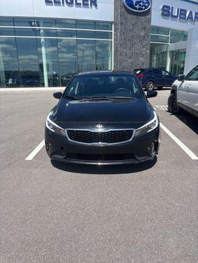Aurora Black Pearl 2018 Kia Forte LX