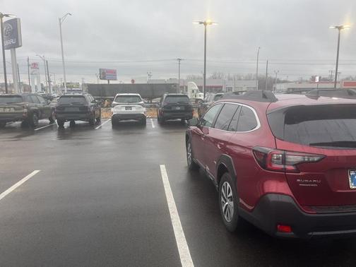 2025 Subaru Outback Premium