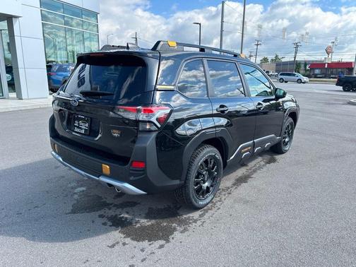 Crystal Black Silica 2026 Subaru Forester Wilderness