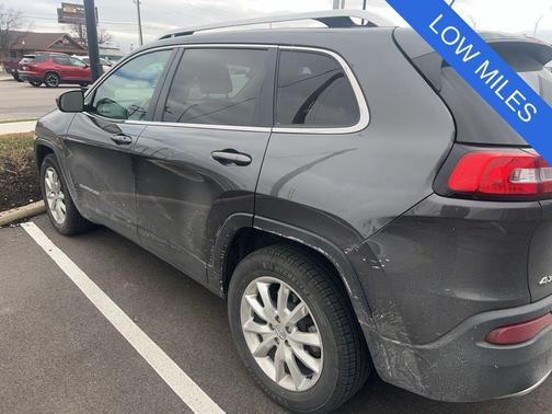 Granite Crystal Metallic Clearcoat 2015 Jeep Cherokee Limited
