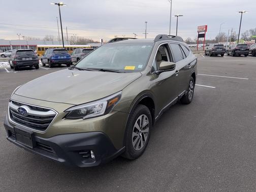 2022 Subaru Outback Premium