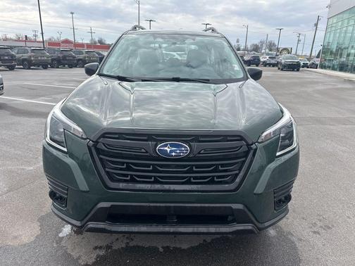 2023 Subaru Forester Base