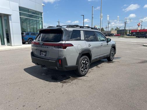 River Rock Pearl 2026 Subaru Outback Touring