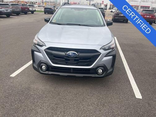 Ice Silver Metallic 2023 Subaru Outback Onyx Edition