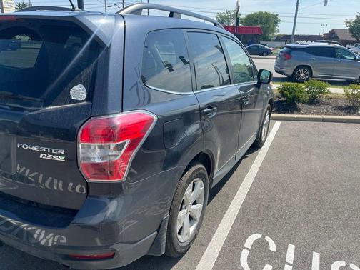 Dark Gray Metallic 2015 Subaru Forester 2.5i Limited