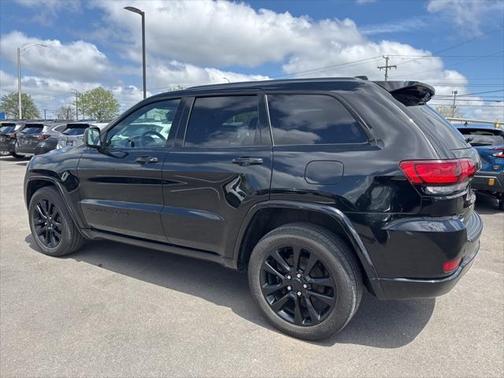 2019 Jeep Grand Cherokee Altitude