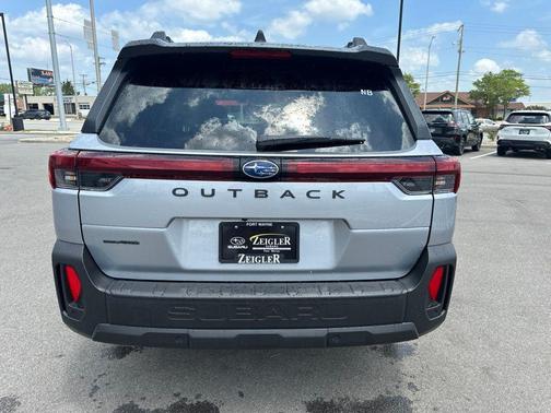 Ice Silver Metallic 2026 Subaru Outback Limited XT