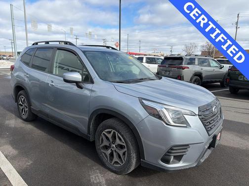 2022 Subaru Forester Premium