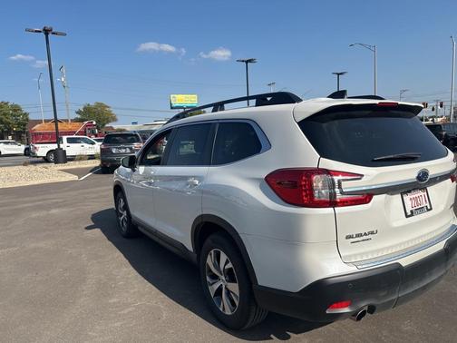 2025 Subaru Ascent Premium 7-Passenger