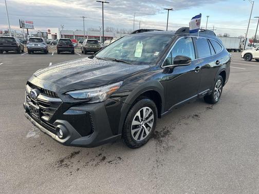 2025 Subaru Outback Premium