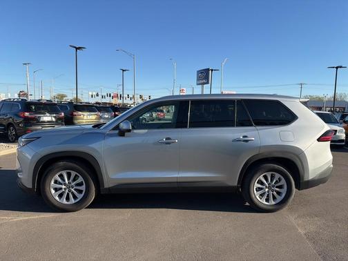 2025 Toyota Grand Highlander XLE
