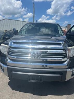 2017 Toyota Tundra SR5